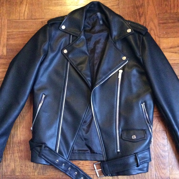 Zara Leather Jacket - Picture 1 of 3